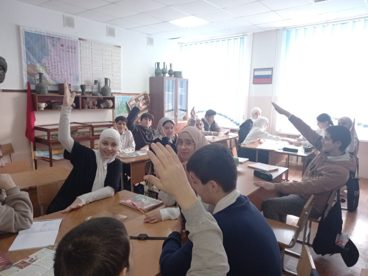 Урок истории на тему «Колесо истории».